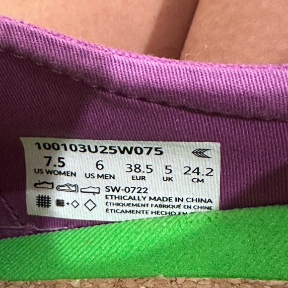 Cariuma Women’s Sneaker Shoes Size 7.5 - Picture 7 of 7